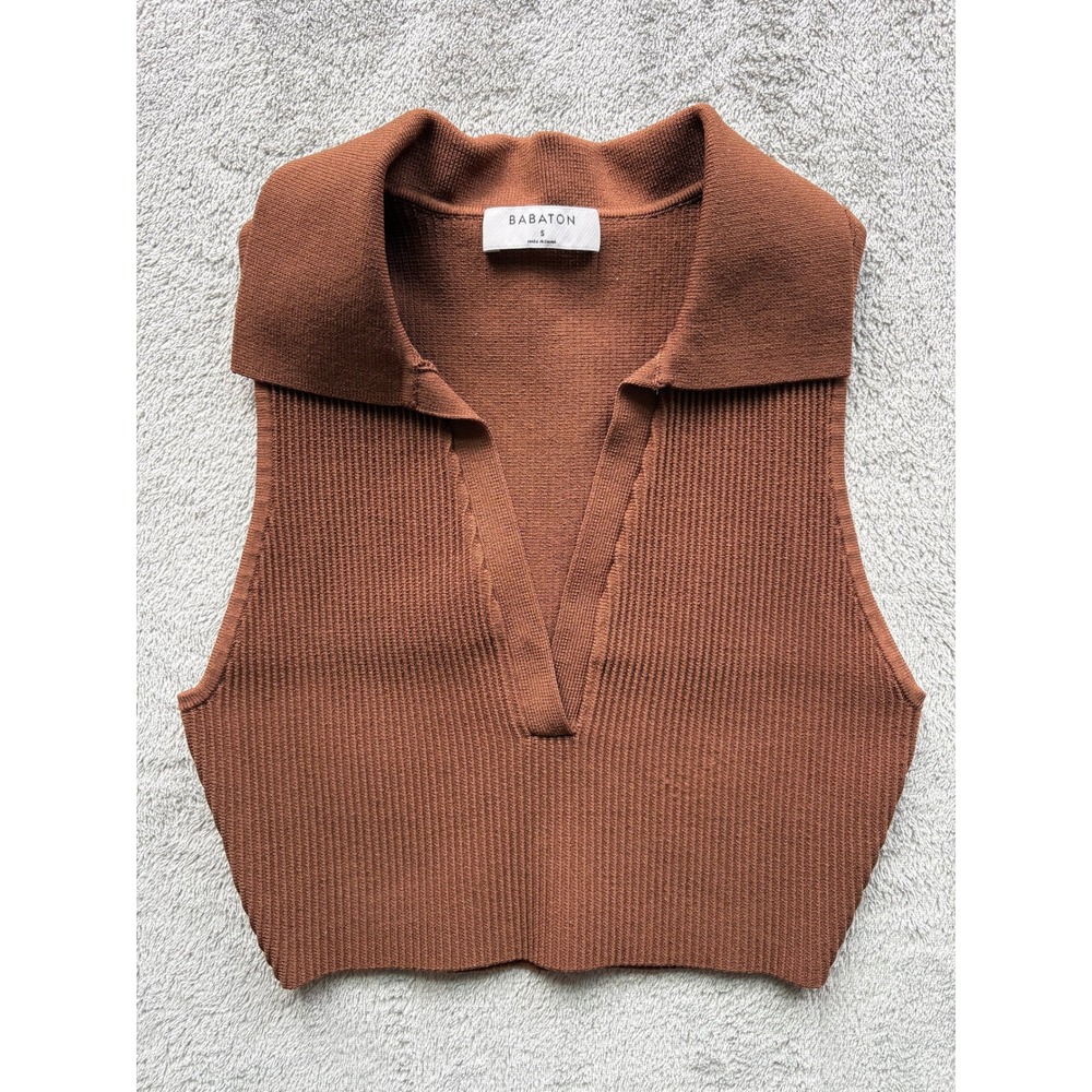 Babaton Knit Polo Crop Top Small Brown Ribbed V-Neck Preppy Minimalist Stretchy